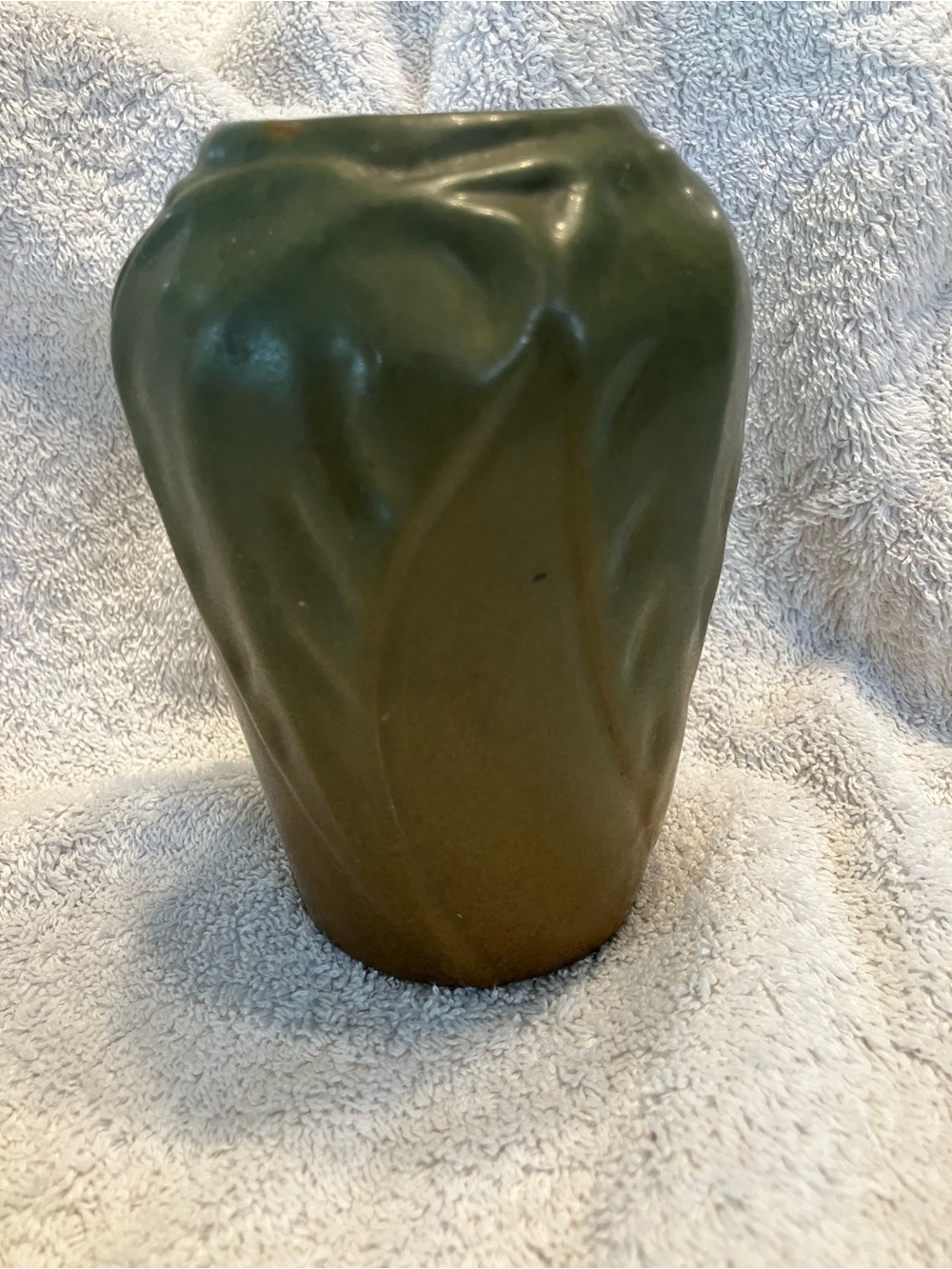 EARLY Van Briggle Antique Vase Art Nouveau floral leaf